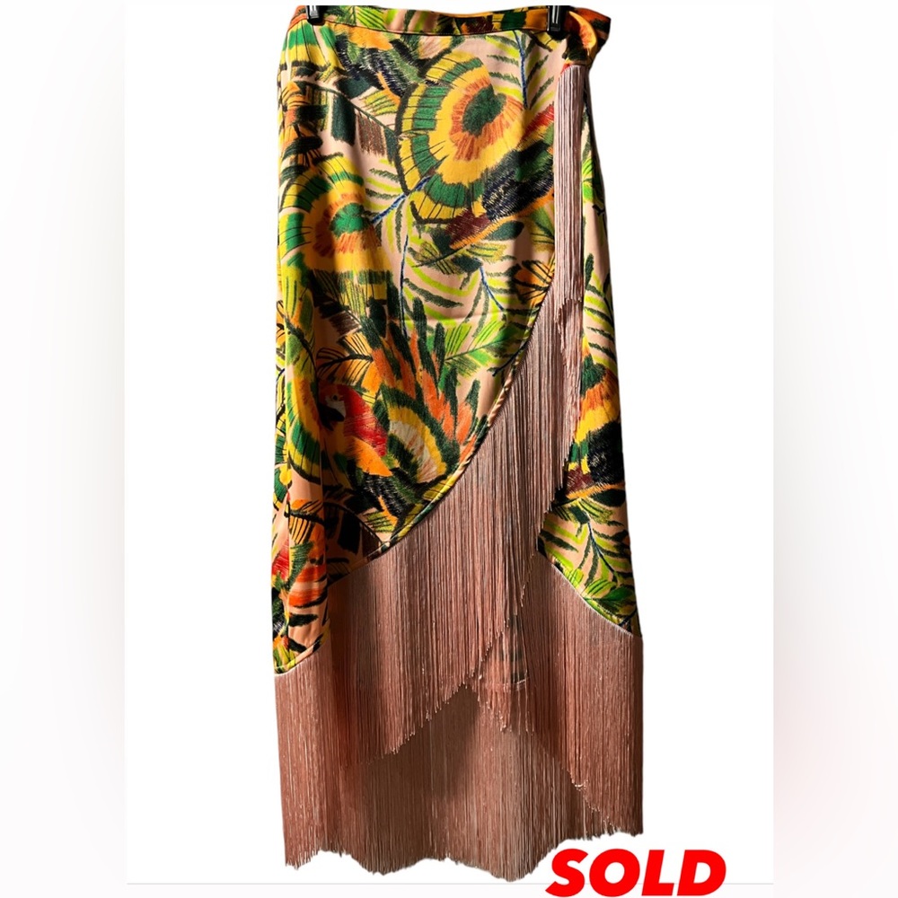 Cupcakes & Cashmere Macaw Leaves Tropical Fringe Skirt Size Small - Picture 1 of 8